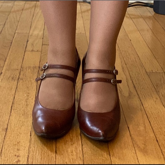 Fluevog Coffee double-strap pumps - Picture 2 of 8